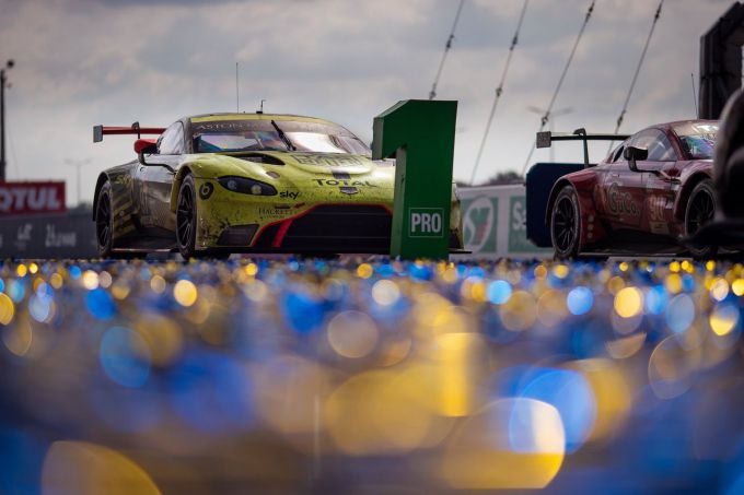 Aston_Martin_WEC_8_hours_of_Bahrain