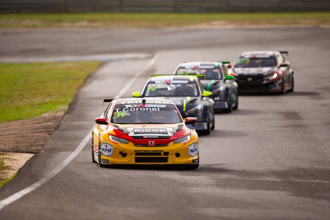 Jarama TCR Europe Tom Coronel Honda Civic Type R TCR