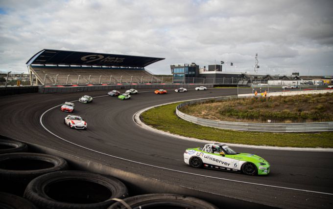 Mazda MX-5 Cup