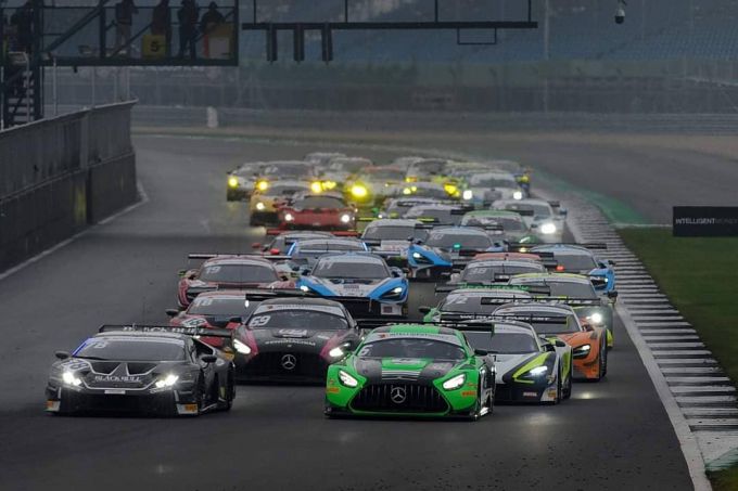 Yelmer_Buurman_British_GT_ProAm_Champion_2020 tart Silverstone500