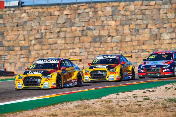 Techniek laat Tom Coronel deels in de steek in FIA WTCR op Motorland Aragón