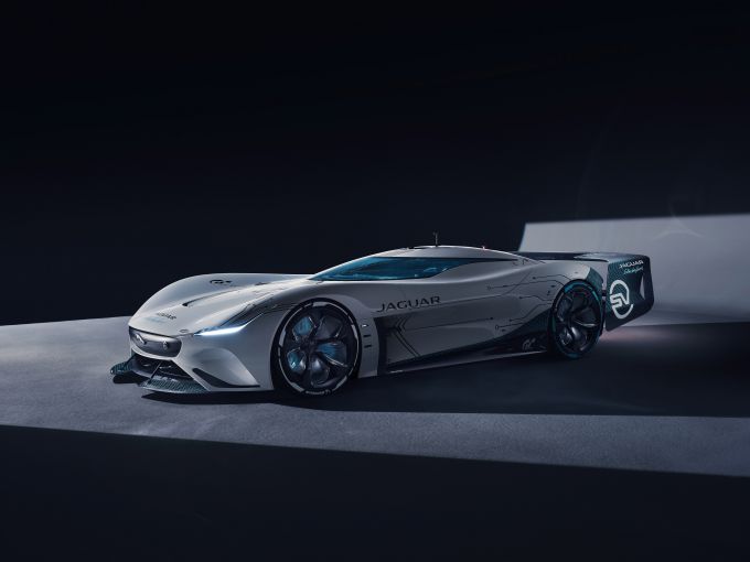 Jaguar Vision GT SV een voor een raceauto opmerkelijk lage luchtweerstandscoëfficiënt van Cw 0,398