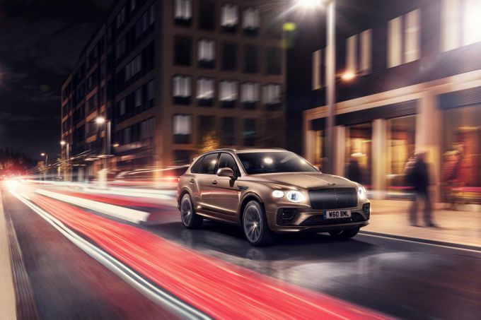 Sereniteit in de stad en daarbuiten: de nieuwe Bentley Bentayga Hybrid