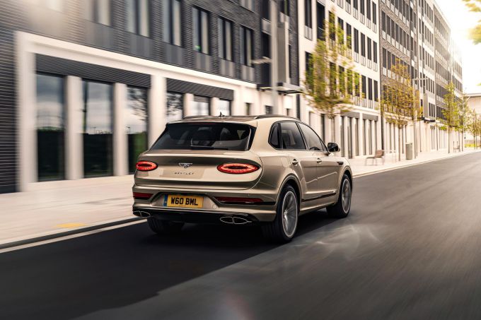 Sereniteit in de stad en daarbuiten: de nieuwe Bentley Bentayga Hybrid