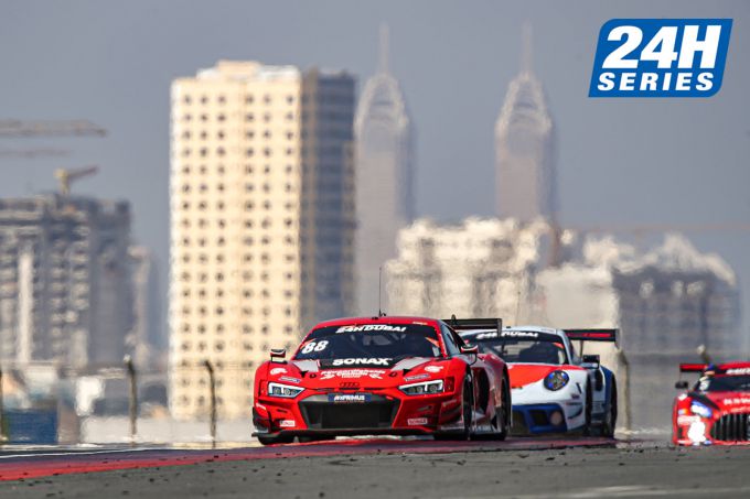 24H Dubai Nr88 Milan_Dontje-Holmgaard-Lechmann-MYller-Stengel_Audi_R8_LMS_GT3_Evo