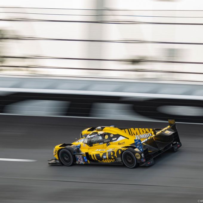 Racing_Team_Nederland_actiefoto_2_Motul_Pole_Award_100