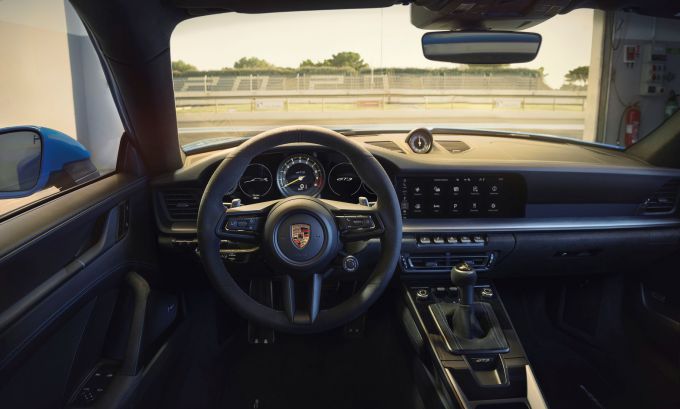 Nieuwe Porsche 911 GT3 is geboren op het circuit 5