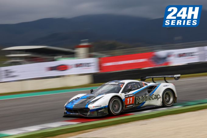 12H Mugello De Nr11-MiddleCap racing with Scuderia Praha-Ferrari 488 GT3