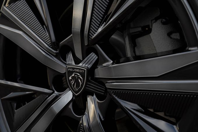 De nieuwe 308, het nieuwe gezicht van PEUGEOT