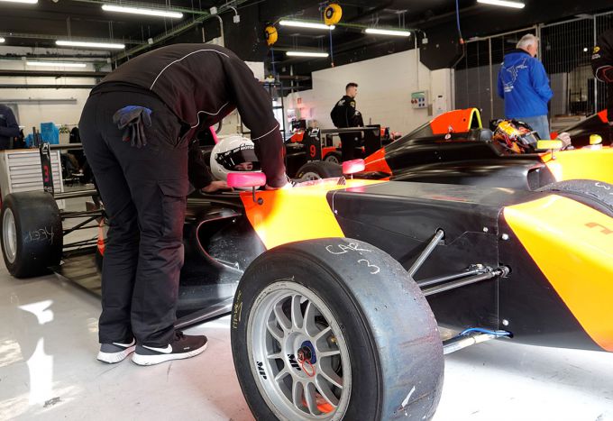 Noah Degnbol naar MP Motorsport in Spaans F4