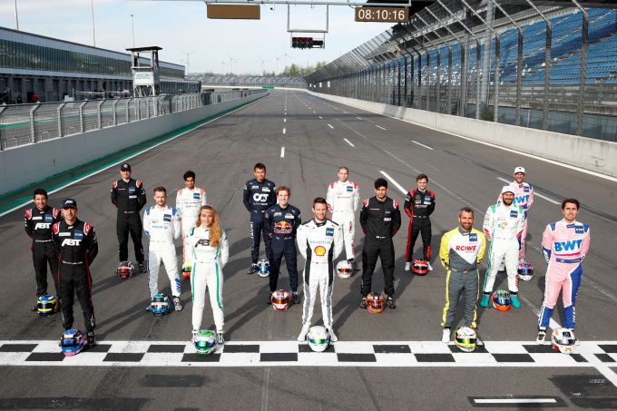 Groepsfoto_DTM_2021_coureurs