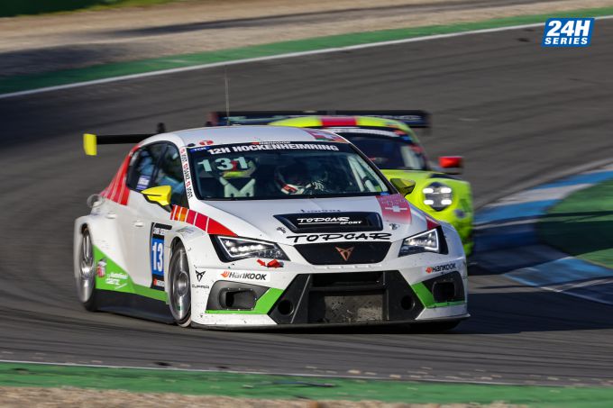 Nr 131 Seat