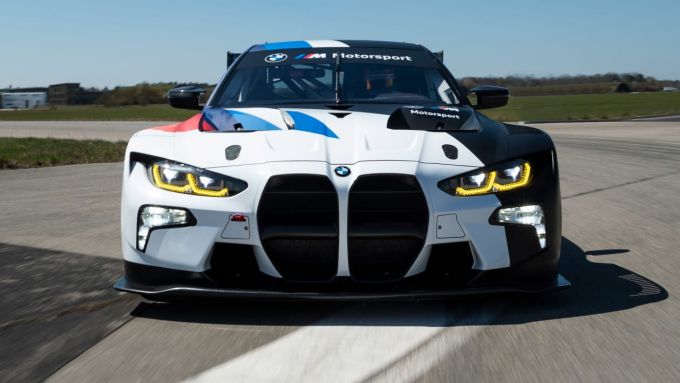 3_BMW_M4_GT3