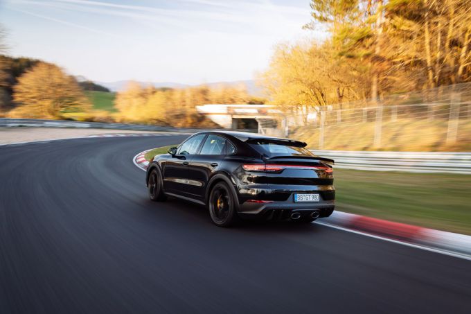 Cayenne breekt record op Nürburgring-Nordschleife 3