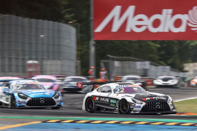 Lucas_Auer_AUT_Mercedes-AMG_Team_WINWARD