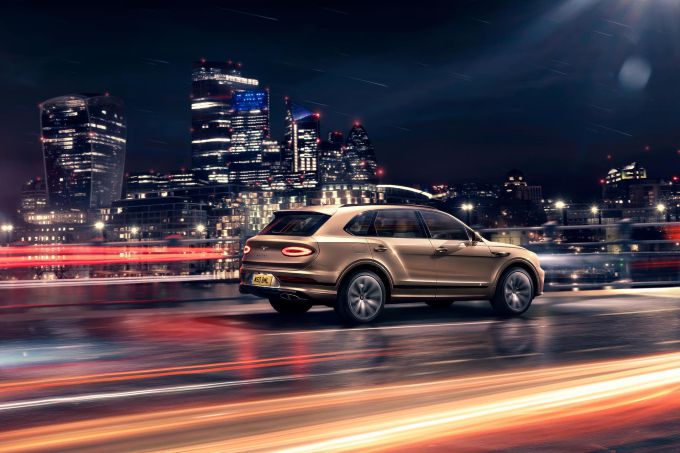 Bentley Bentayga Hybrid 5