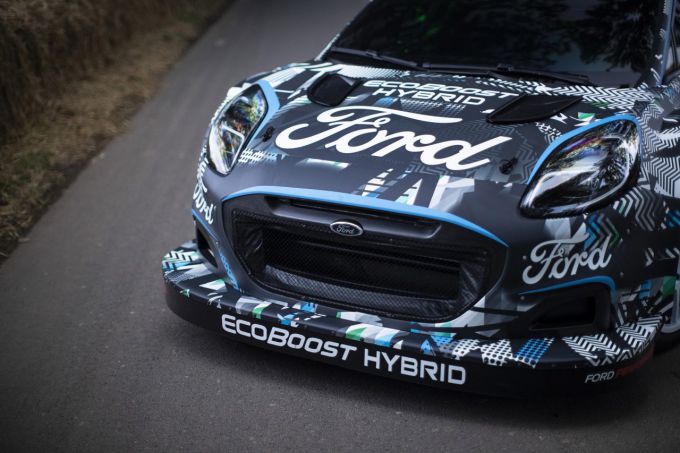 Ford en M-Sport tonen nieuw Puma Rally1 WRC-prototype; Hybride prestaties onthuld op Goodwood