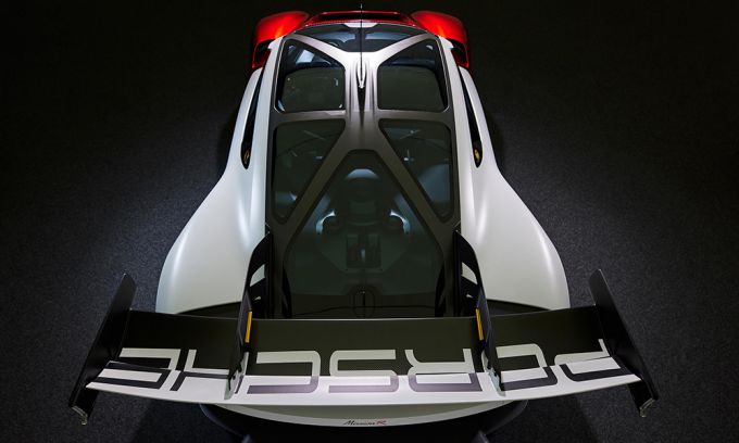 Porsche Mission R