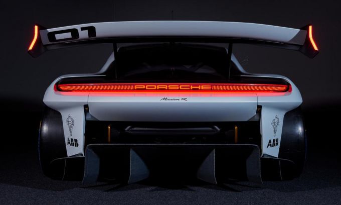 Porsche Mission R