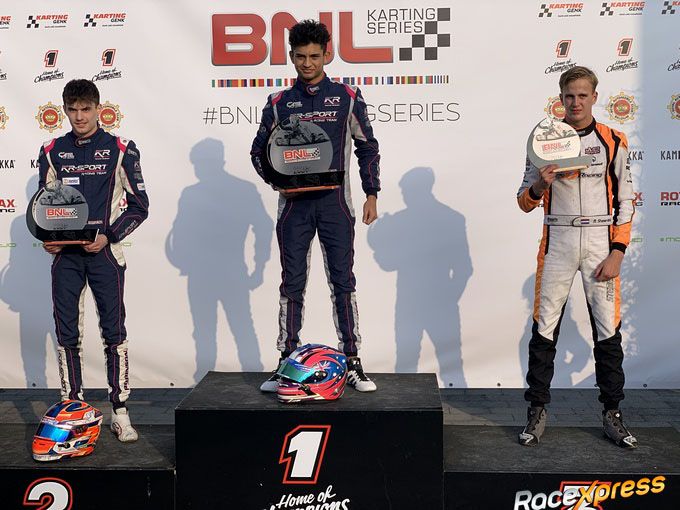 Max Stemerdink (P3) knalt naar podium BNL Genk