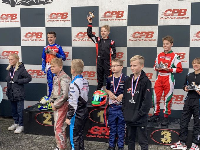 podium Luca van Leer