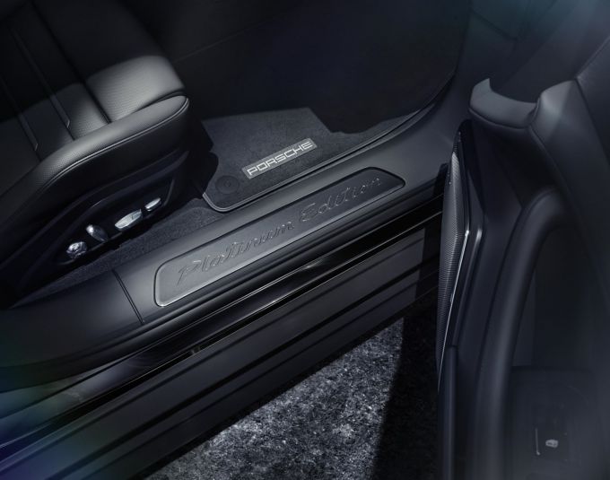 Porsche Panamera Platinum Edition 2