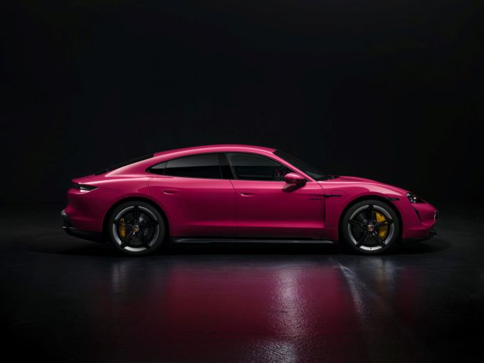 Porsche_paint_to_sample_2