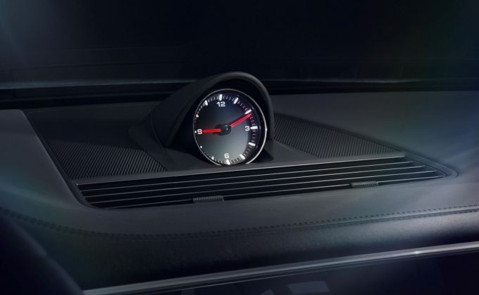 Porsche Panamera Platinum Edition 3