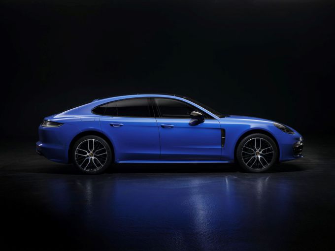 Porsche_paint_to_sample_3