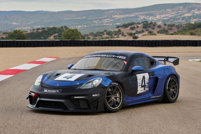 6_Porsche_718_Cayman_GT4_RS_Clubsport_769_162