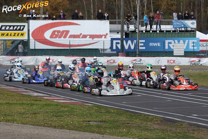 Kevin Lantinga met 76 op pole positie en zege bij debuut in OK