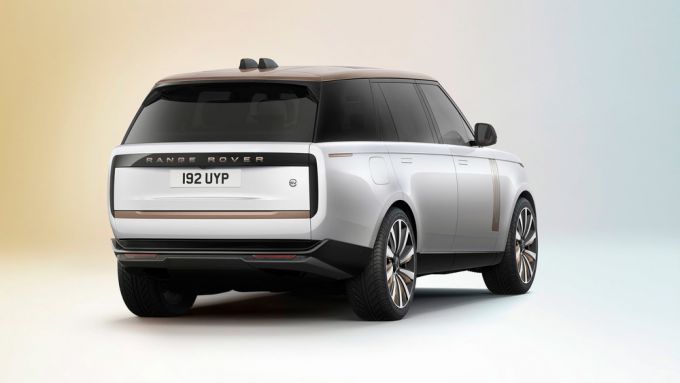 De New Range Rover SV: hoe innovatieve en verfijnde materialen de moderne luxe van Special Vehicle Operations definiëren