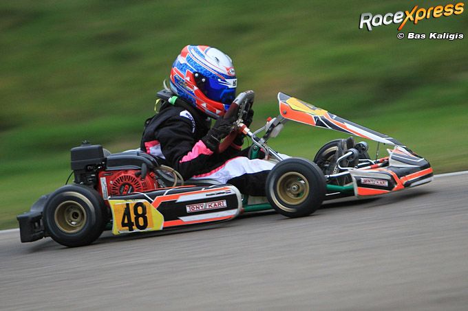 Roxanne Lantinga girlpower in de kartsport