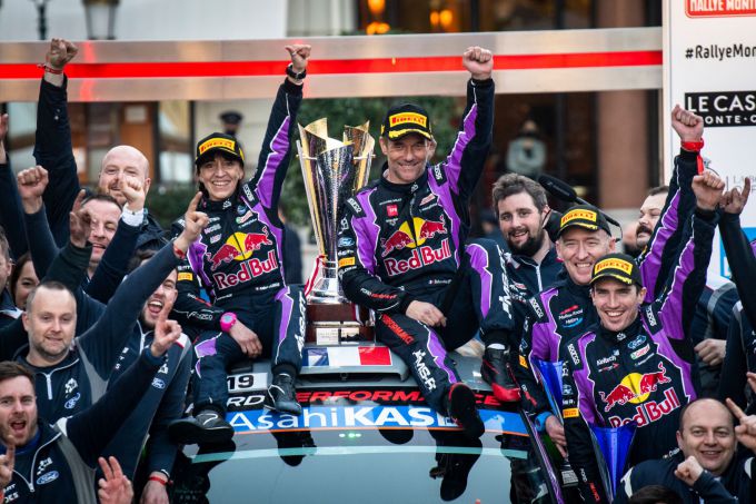 Sebastien_Loeb_Isabelle_Galmiche_Monte_Carlo_2022_winnaars