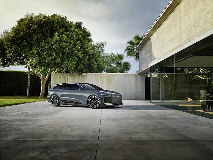 Audi A6 side