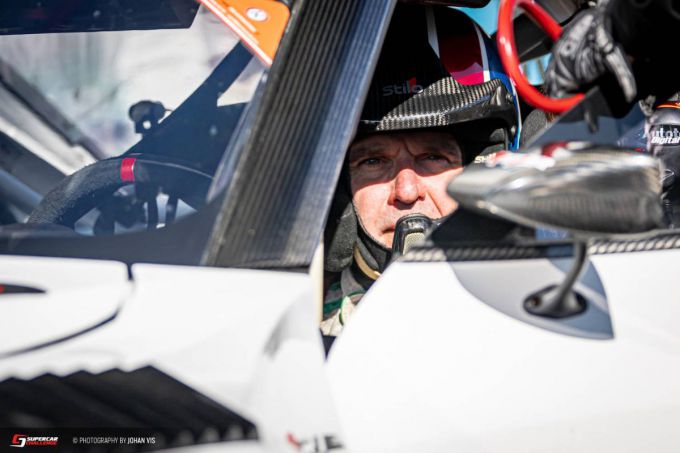 Team RaceArt Nissan Roger Grouwels