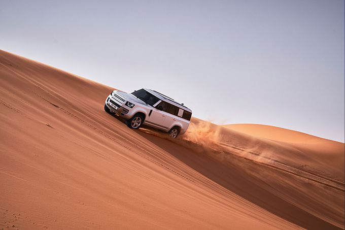 land Rover Defender 130