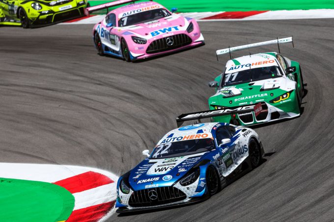 Voorbeschouwing DTM grid Lausitzring Turn 1 nr4