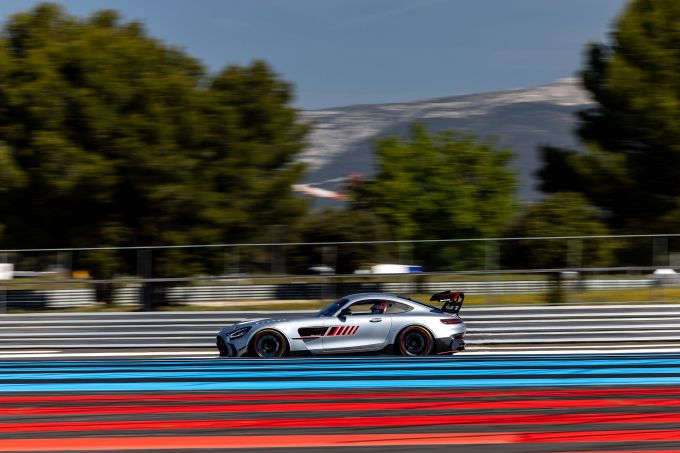 Mercedes AMG GT