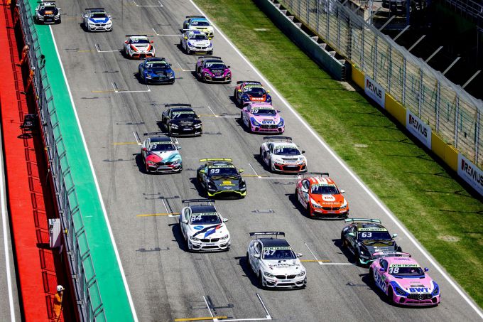 DTM Trophy Imola 2022 startveld
