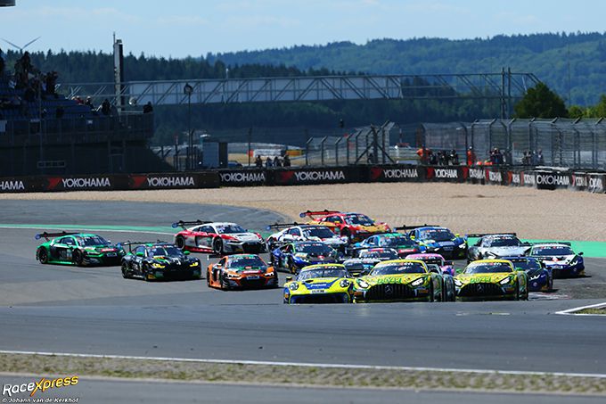 ADAC GT Masters Nurburgring 1