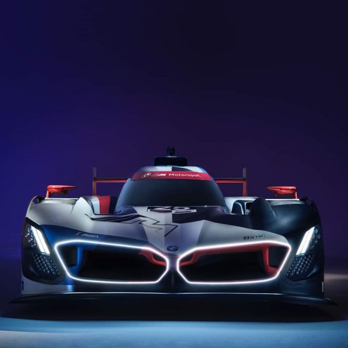 BMW M Hybrid V8 new IMSA livery 5