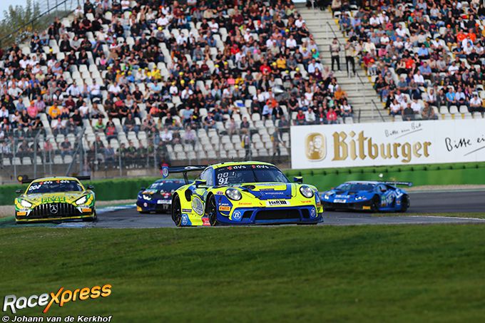 ADAC GT Masters seizoensfinale Hockenheimring racewinnaars Christian Engelhart Ayhancan Güven Porsche 911 GT3R Team Joos Sportwagentechnik RX foto Johann van de Kerkhof