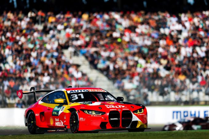 Sheldon van der Linde DTM kampioen 2022 met Schubert BMW 6
