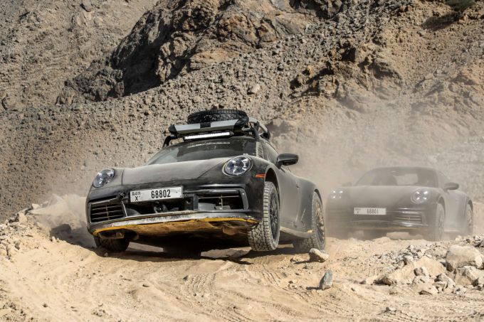 Porsche 911 Dakar foto 2