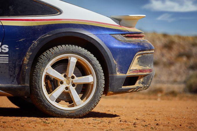 Porsche 911 Dakar foto 18