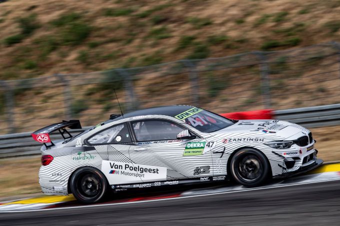 DTM Trophy Team Project 1 Colin_Caresani_BMW_M4 actie