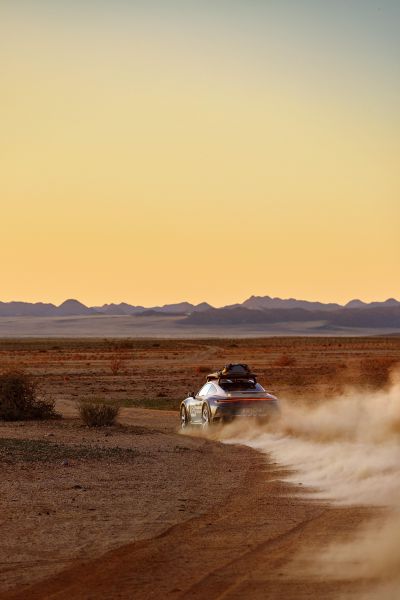 Porsche 911 Dakar foto 22