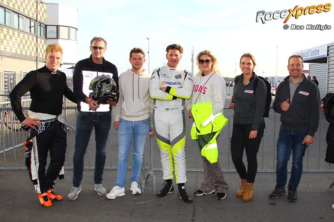Jayden Post sluit op het TT-circuit in Assen zijn debuutjaar goed af: "Veel mooie acties"