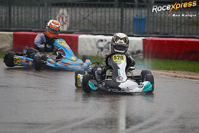 dex Krouwels glibbert naar eerste podium